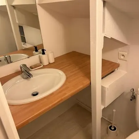 House Near Downtown And Feriehus *