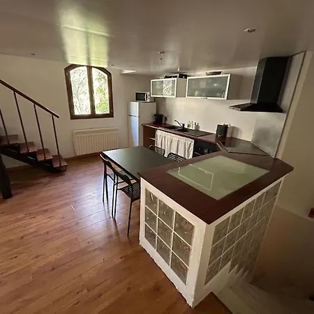 House Near Downtown And Feriehus